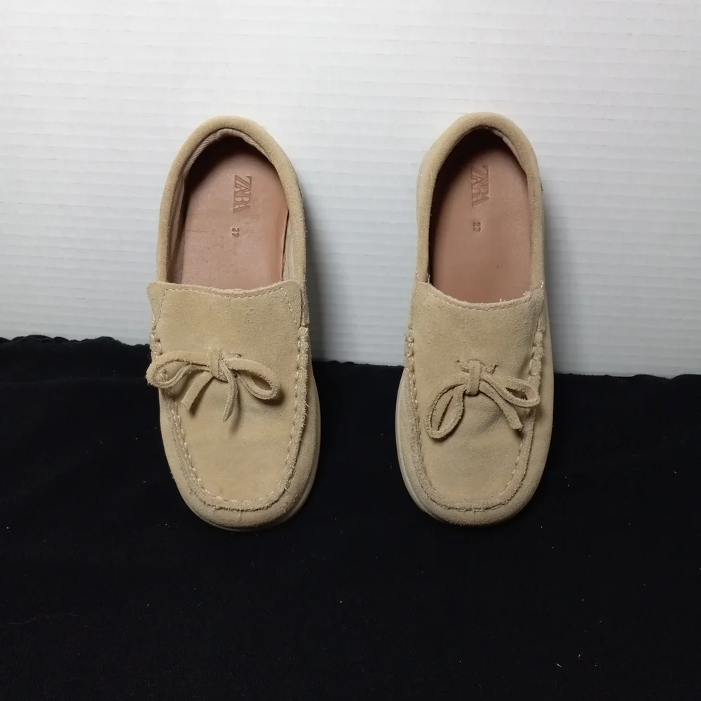🔥Kids Zara Toddlers Beige Suede Loafers Moccasins Boys Size 27. 10.5 Toddlers - Picture 9 of 9